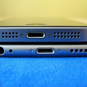 iPhone-5s-vs-iPhone-6-Size-Comparison.jpg