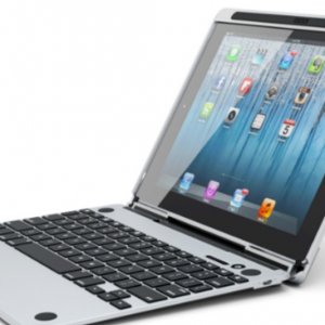 cruxskunk-keyboard-case-turns-your-ipad-into-a-laptop-af2b822c05.jpg