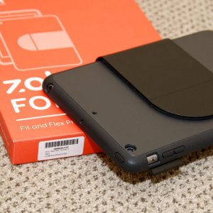 Anker Zolo Folio case2.jpg