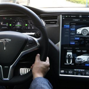 tesla_model_s_4.jpg