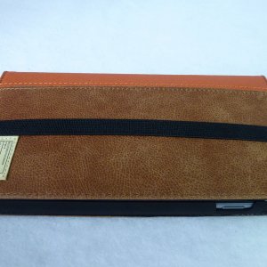 Hex Icon Wallet: Closed Front Side.jpg