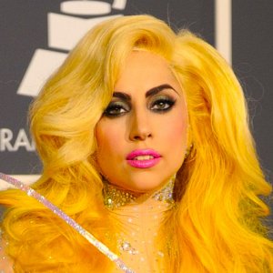 Lady-Gaga-and-Yellow-Hair-Are-Still-Going-Strong1.jpg