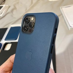 f7358245cc44112ce9b8895465d6324.jpg