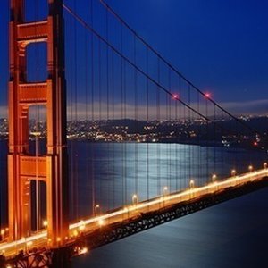 golden_gate_bridge_at_night.jpg