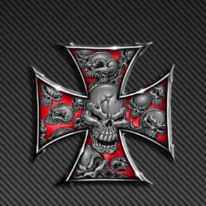 WallSkullCROSS.JPG