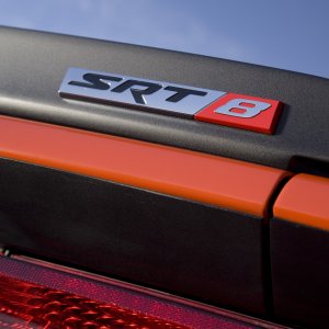 SRT8 badge.jpg