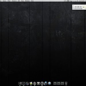 Wood grain Desktop.jpg