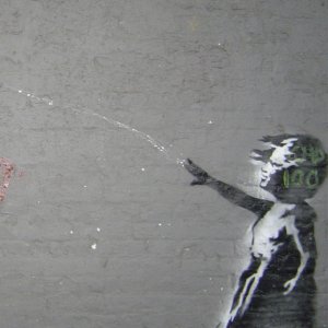 Banksy 2.jpg