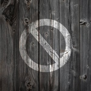 wood_iphone_wallpaper_forbidden.jpg