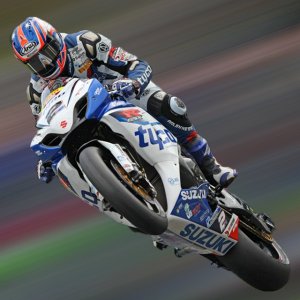 Alex Suzuki 03.jpg
