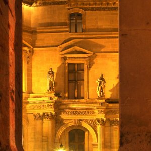 Louvre 03.jpg