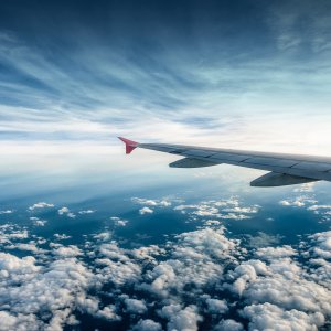 galaxy_s4_aeroplane.jpg