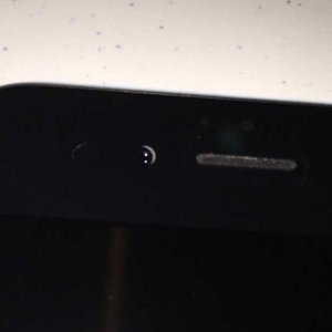 iphone-6-camera-misaligned-2.jpg