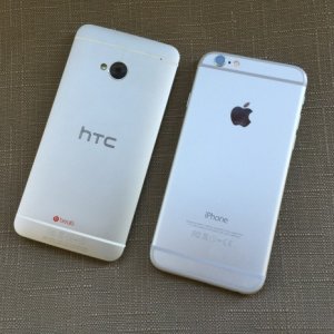 htc-one-m7-vs-iphone-5s-design.jpg