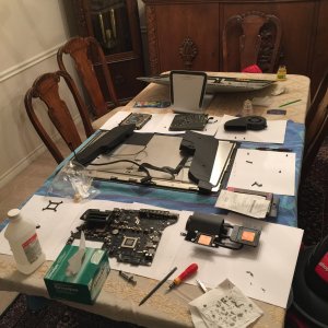 iMac Fully Apart.jpg