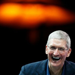 tim-cook-laughing.jpg