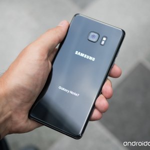 galaxy-note-7-back-black-2.jpg