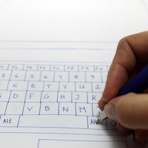 550px-Make-a-Paper-Laptop-Step-8.jpg