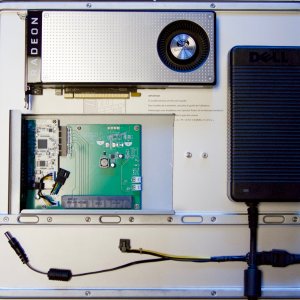 egpu-components-akitio-thunder2-dell-da-2-rx-470.jpg