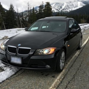 328xi-front.jpg
