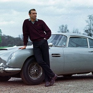 Sean_Connery_with_1964_Aston_Martin_DB5.jpg
