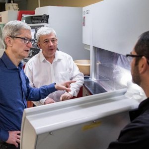 tim-cook-visits-eldim.jpg