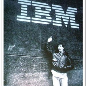 Jobs finger ibm.jpg