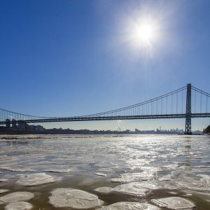 bridgeice2good1280.jpg