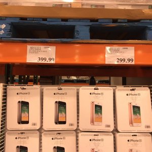 iPhoneSEsCostco.jpg