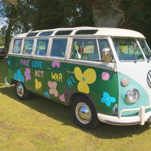 vw-electric-camper-concept-1.jpg
