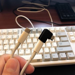 usbc-rightangle.jpg
