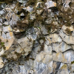 Rocks_at_RiversideSP.jpeg