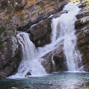 04_301CameronFalls.jpg