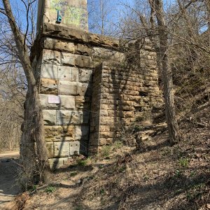 Battelle Darby Creek - Railroad bridge lower tressle.jpeg