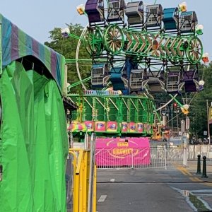 Granville - Ferris wheel at Independence Day fair.jpeg