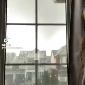 2426FC8E-0840-45E9-9885-933A9A286658.MP4