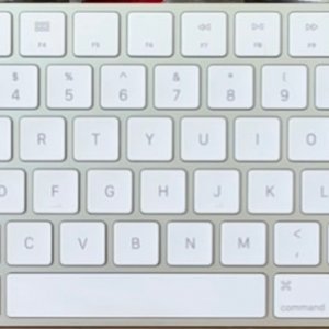 2020 iMac camera at 20in.jpeg
