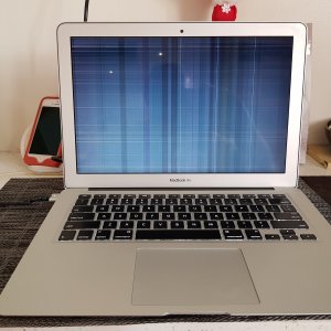 MB Screen Issue .jpg