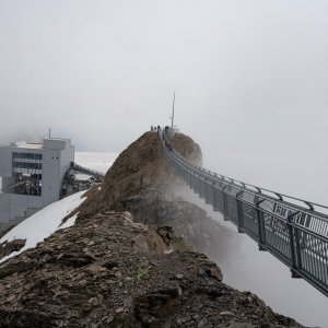 Glacier 2500px-14.jpg