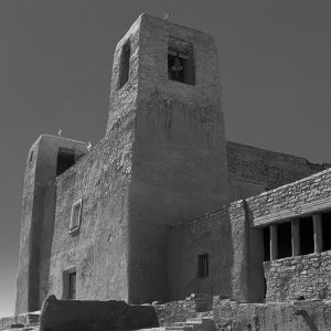Sanestebanbw21024crop.jpg