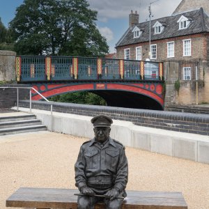 Thetford 2500px-28 adjust.jpg