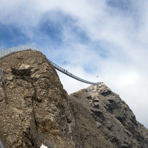 Bridge span - 1500px.jpg