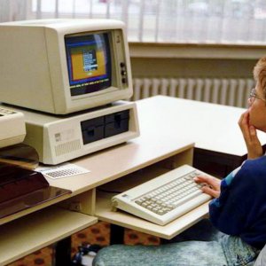 ibm-pc-5150-1981.jpg