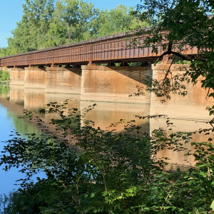 Greater Miami River Rec Trail - Railroad bridge over river 1.png