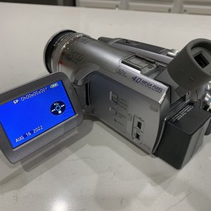 Panasonic PV-GS500 - 1.jpg