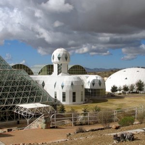 Biosphere 2, Tucson.jpg