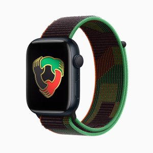 Apple-Black-History-Month-Apple-Watch-Sport-Loop-badge-Black-Unity-Collection.jpg