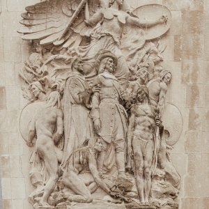 R 3359.jpg