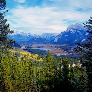 AB75_9_2Bow Valley.jpg