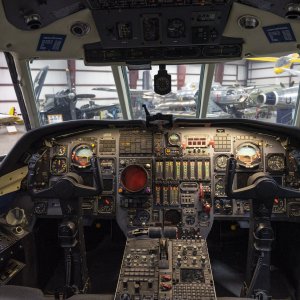 Cockpit 2500px.jpg